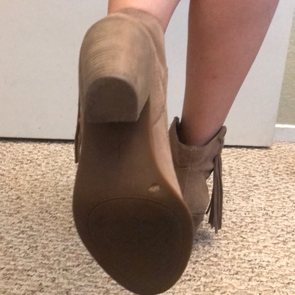 Booties - Picture 4 of 7